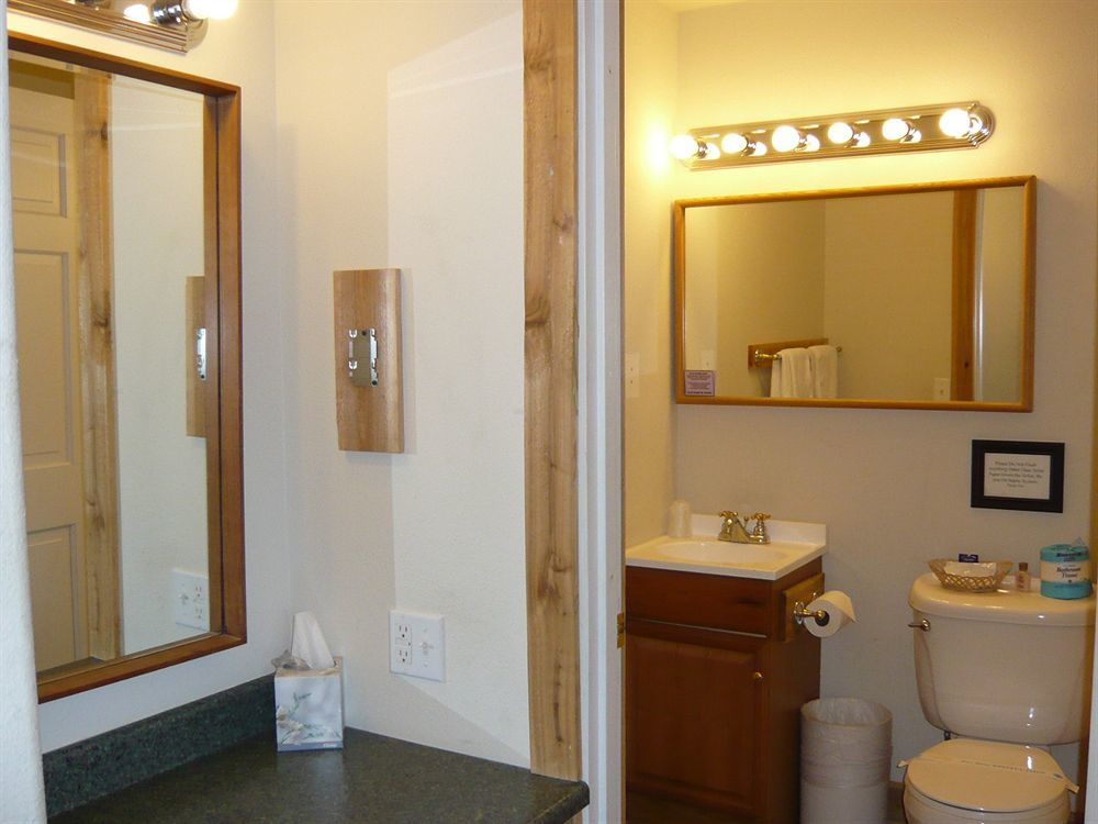 Stevens Pass Motel Gold Bar ภายนอก รูปภาพ